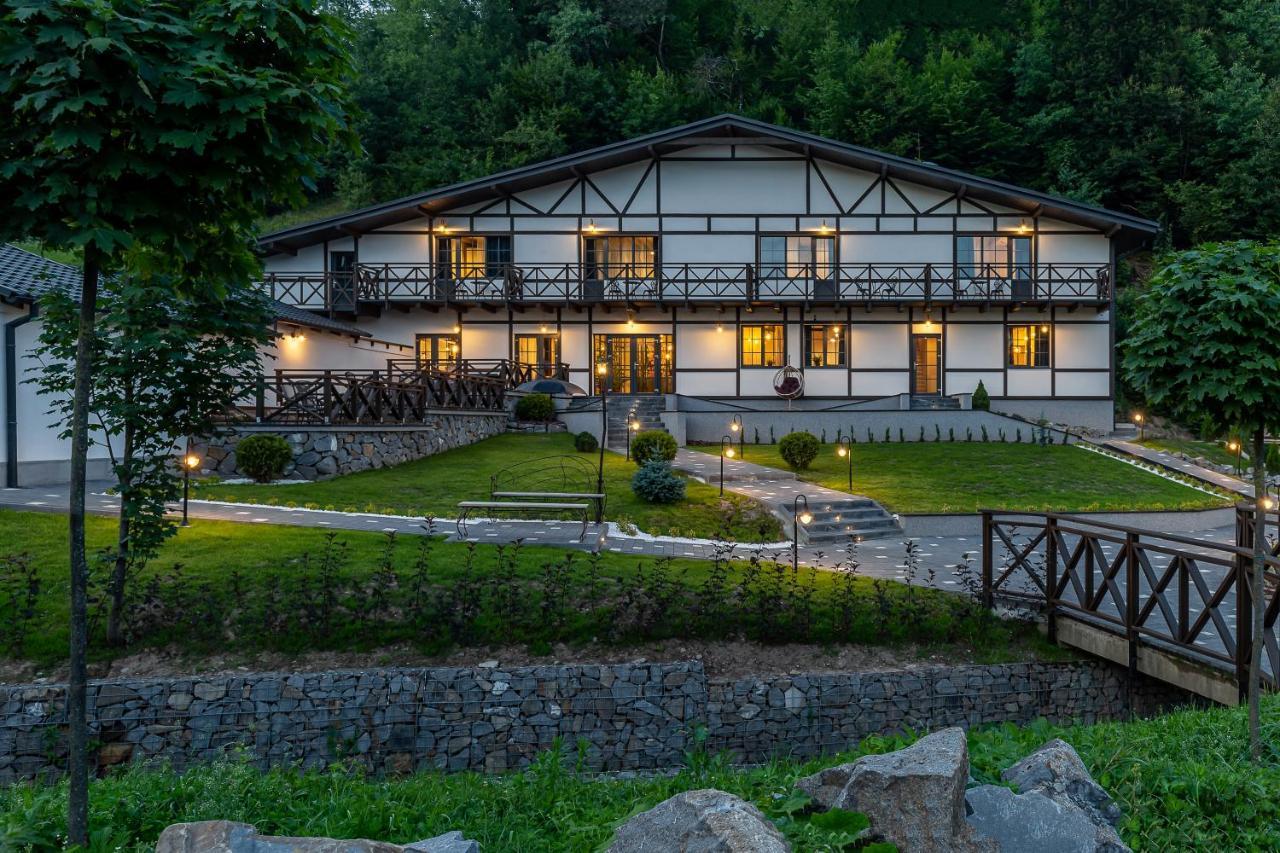 Private House Scherbovets Zjdenievo Exteriör bild