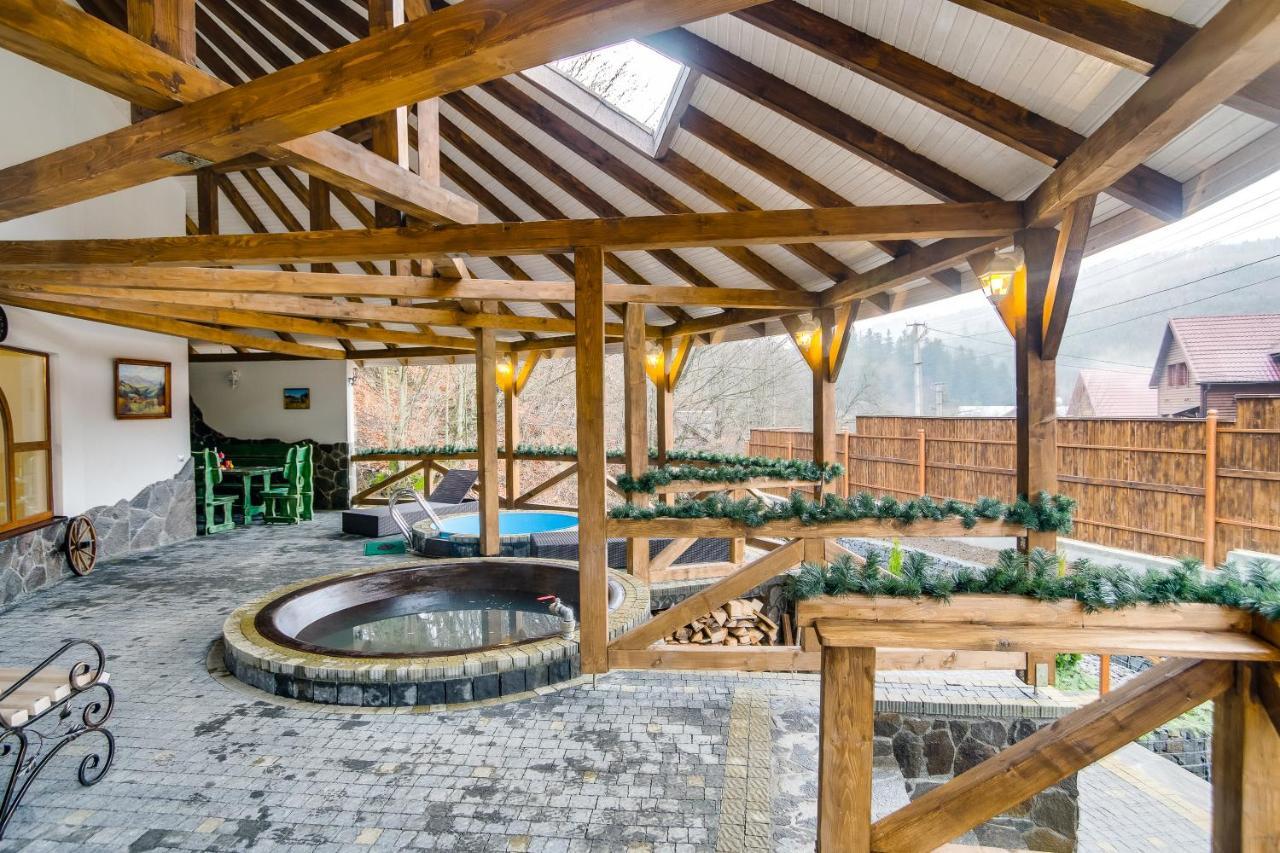 Private House Scherbovets Zjdenievo Exteriör bild